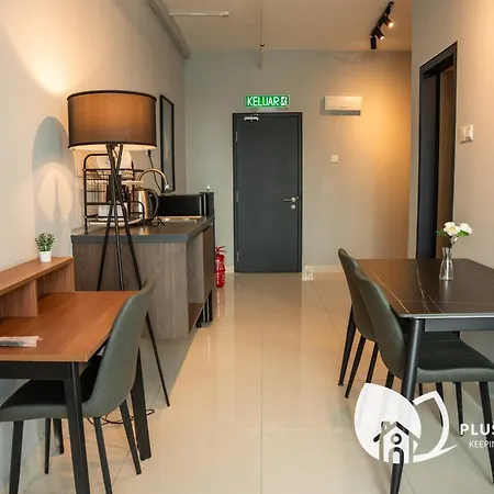 Edumetro At Subang Jaya Apartment Exterior photo