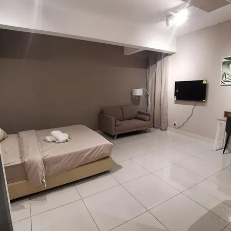 Edumetro At Subang Jaya Apartment Room photo