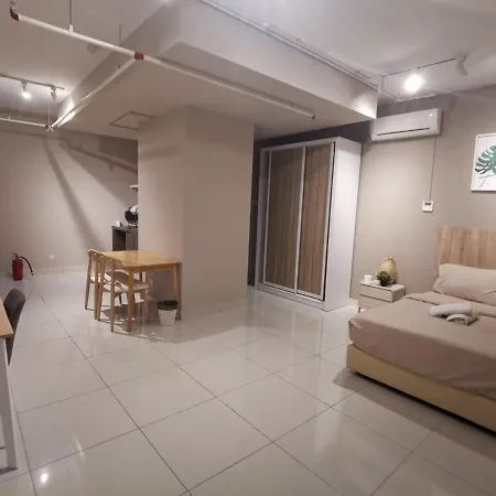 Edumetro At Subang Jaya Apartment Room photo