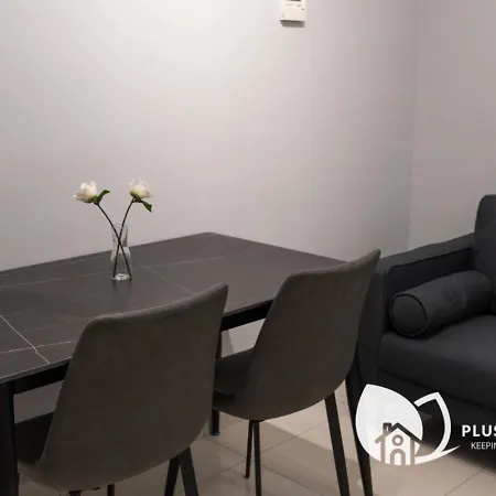 Edumetro At Subang Jaya Apartment Room photo