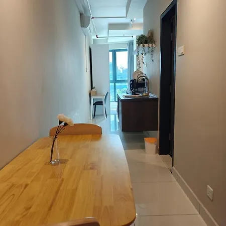 Edumetro At Subang Jaya Apartment Room photo