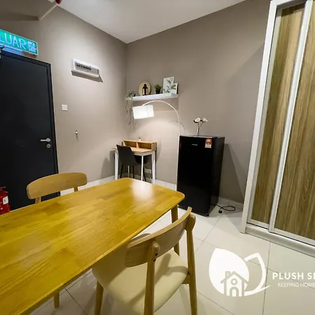 Edumetro At Subang Jaya Apartment Room photo