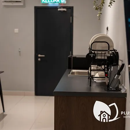 Edumetro At Subang Jaya Apartment Exterior photo