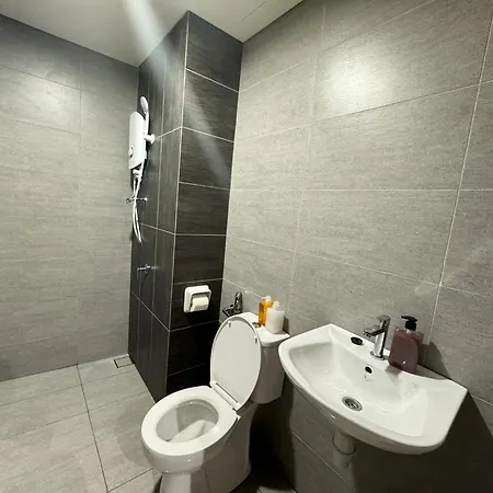 Edumetro At Subang Jaya Apartment Exterior photo