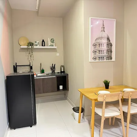 Edumetro At Subang Jaya Apartment Exterior photo