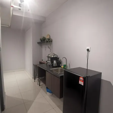 Edumetro At Subang Jaya Apartment Exterior photo