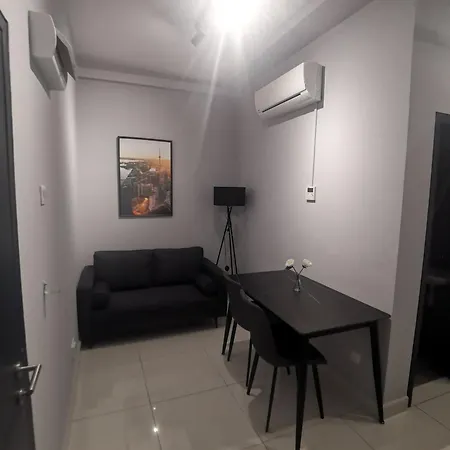 Edumetro At Subang Jaya Apartment Exterior photo
