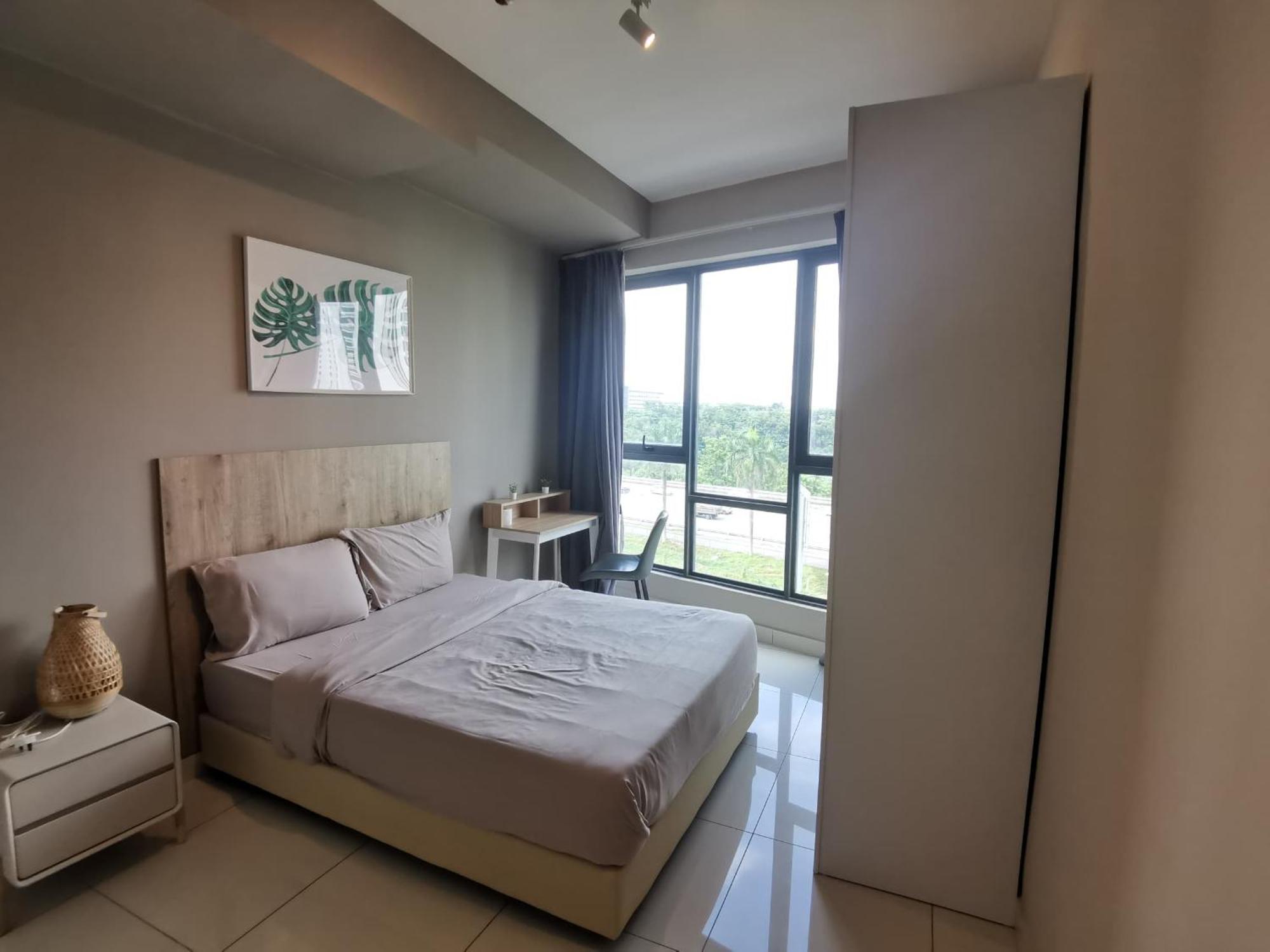 Apartment Edumetro At